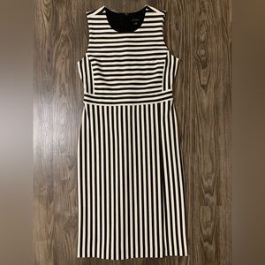 NWOT Ann Taylor Sz. 6 Black White Striped Knit Faux Wrap Sheath Dress